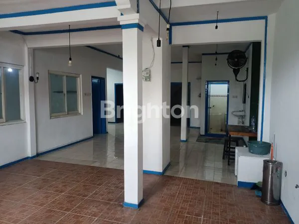 image RUMAH/RUMAH USAHA 1,5 LANTAI STRATEGIS DI WIGUNA TIMUR SURABAYA (3)