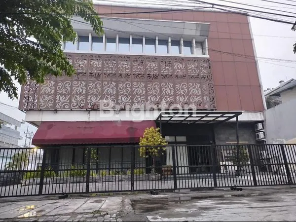 image KANTOR DAN RUMAH HOOK KENJERAN SURABAYA (2)