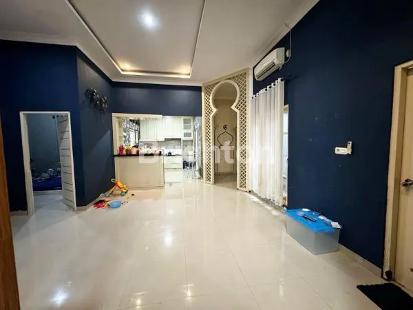 image RUMAH MEWAH SIAP HUNI (8)