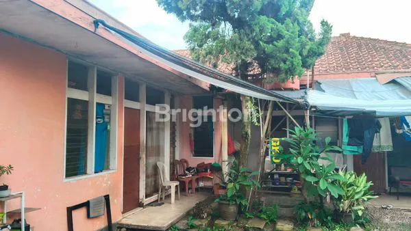 image RUMAH LUAS CANTIK DAN NYAMAN (8)