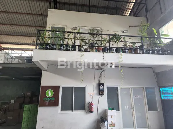 GUDANG DI SEWAKAN DEKAT KOTA WISATA