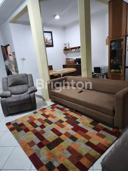 image DI JUAL RUMAH . (2)