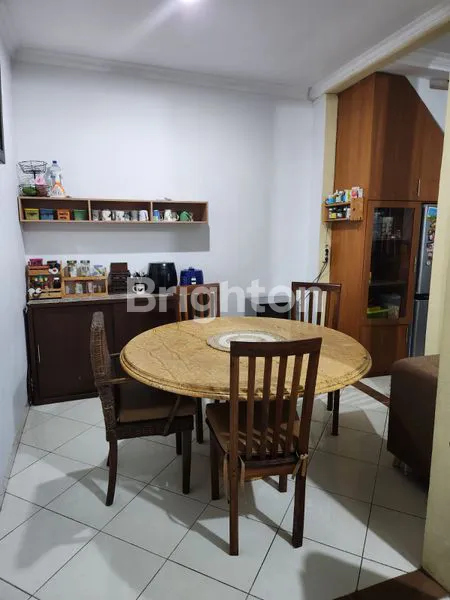 image DI JUAL RUMAH . (6)