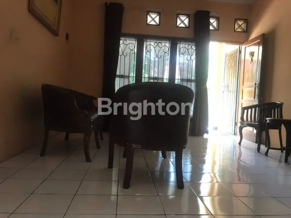 image DIJUAL RUMAH 2 LANTAI LOKASI DALAM PERUMAHAN (3)