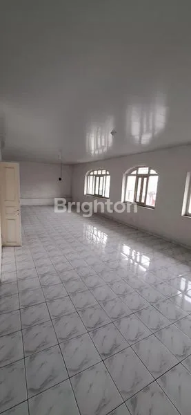 image YOS SUDARSO SIAP PAKAI RUKO 2 LANTAI (7)