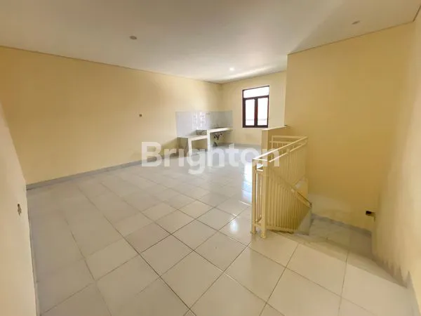 image RUKO BARU 2 LANTAI STRATEGIS KOTA SOLO DEKAT MANAHAN (4)