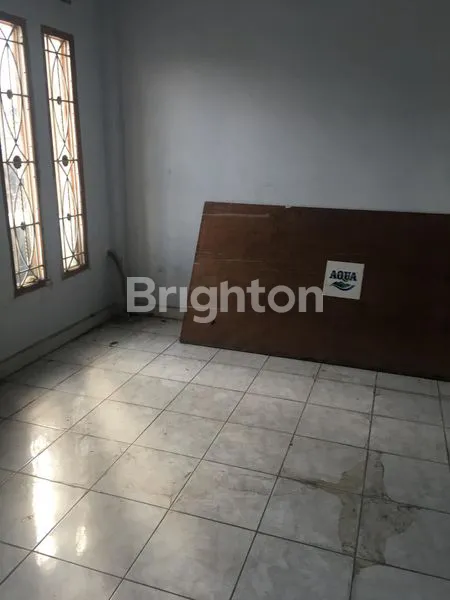 image RUKO 2 LANTAI GANDENG 2 DI TRADE AREA SIMPANG TIGA (2)