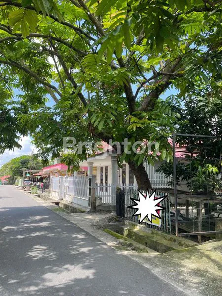 image TANAH STRATEGIS PLUS 3 UNIT RUMAH DI SUKAJADI DEKAT SKA MALL (1)