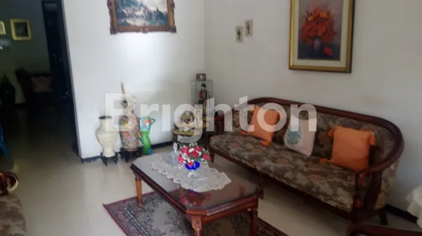 image RUMAH LAMA, SIAP HUNI, DAERAH MANYAR, BENTUK TANAH NGANTONG, DKT MANYAR  TIRTOASRI, MANYAR JAYA, MANYAR TOMPOTIKA (1)