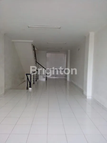 image RUKO 3,5 LANTAI LOKASI STRATEGIS PINGGIR JALAN KEMBANGAN (5)