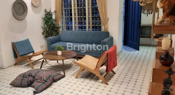 image RUMAH KLASIK GATOT SUBROTO BANDUNG (2)