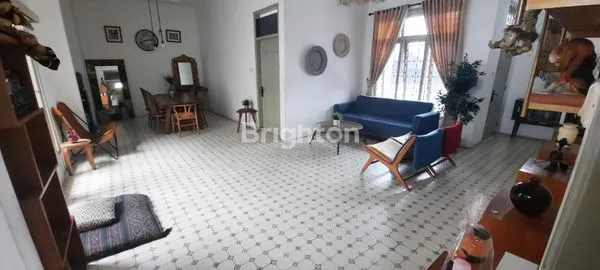 image RUMAH KLASIK GATOT SUBROTO BANDUNG (3)