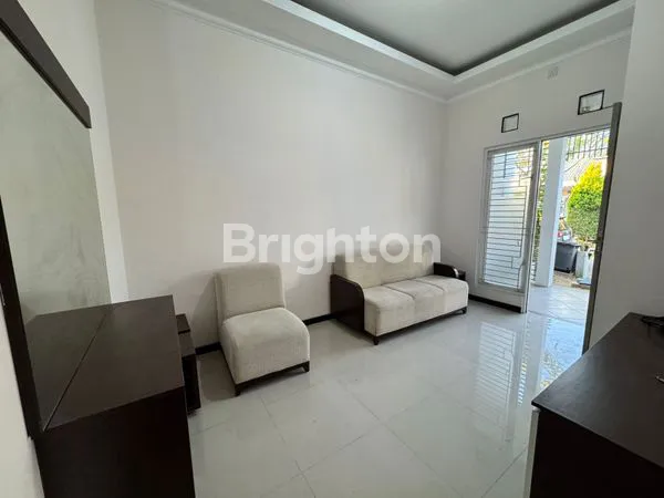 image RUMAH DIAN REGENCY SURABAYA TIMUR (7)