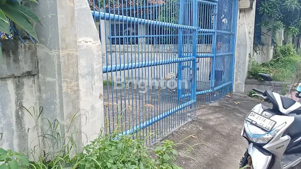 TANAH BONUS BANGUNAN SARANG WALET JALAN UTAMA TEMUKUS SINGARAJA