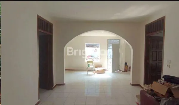 image RUMAH RAJAWALI LUAS 600M JALAN LEBAR JAKARTA PUSAT (2)