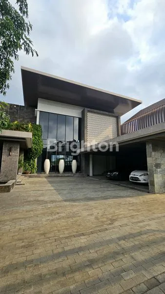 image RUMAH MEWAH LUXURY DI TIDAR MALANG (2)