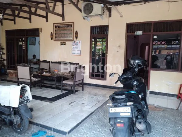 image RUMAH LOKASI STRATEGIS DAN NYAMAN (2)