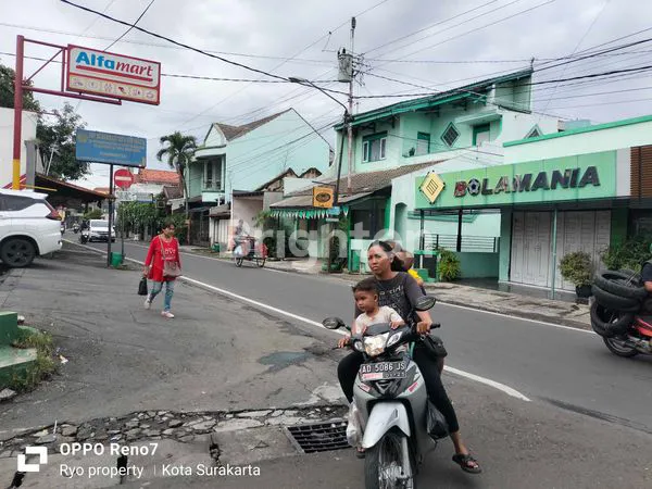 image RUKO STRATEGIS TENGAH KOTA SOLO DEPAN ALFAMART (6)