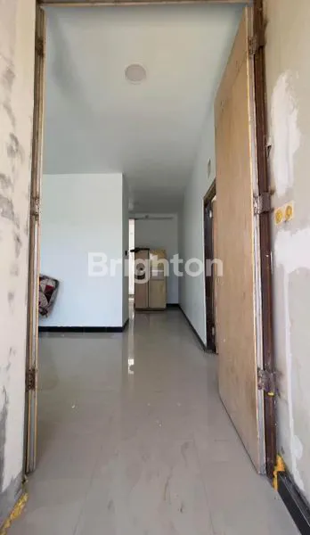 image BANGUNAN VILLA 2 LANTAI DENGAN 5 KAMAR TIDUR, KONDISI BANGUNAN SUDAH 85% (4)