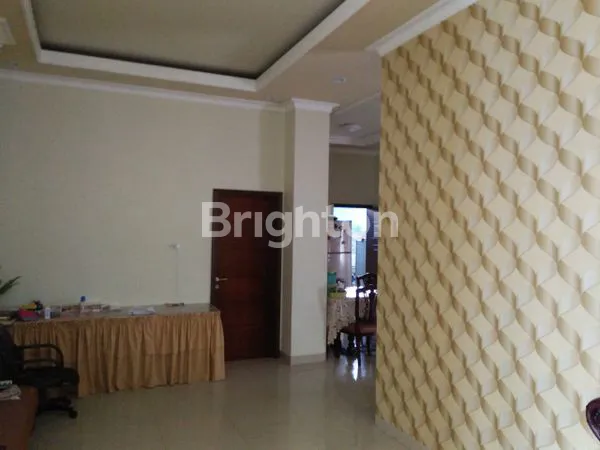 image RUMAH KOS MODERN MINIMALIS 16 PINTU LORONG KEJORA (8)