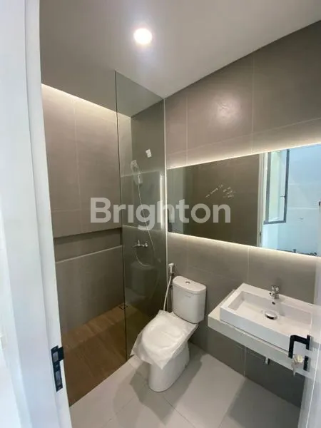 image SPESIAL PROMO IMLEK, RUMAH BARU GRESS MINIMALIS DI KUTISARI INDAH, DEKAT UK PETRA, AHMAD YANI, JEMURSARI, TENGGILIS MEJOYO, UBAYA, RUNGKUT INDUSTRI, WONOCOLO. (8)