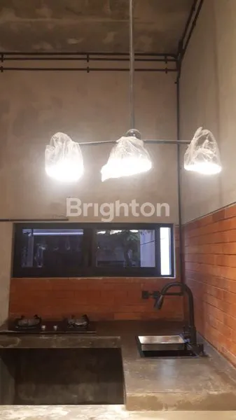 image RUMAH MODERN INDUSTRIAL GRIYALOKA BSD  (3)