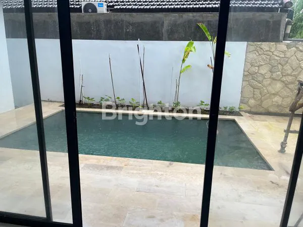 image VILLA 3 BEDROOM WITH POOL DEKAT CANGGU (1)