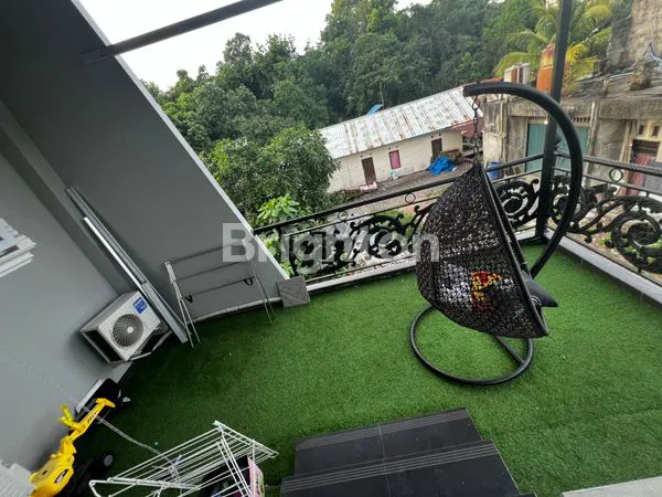 image RUMAH CANTIK DEKAT HOTEL HER BALIKPAPAN (8)