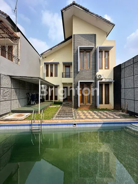 image RUMAH MEWAH HOOK + POOL DI CLUSTER ELITE ANTASARI, 5 KT (2)