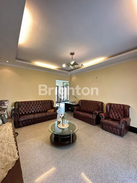 image RUMAH MEWAH HOOK + POOL DI CLUSTER ELITE ANTASARI, 5 KT (3)