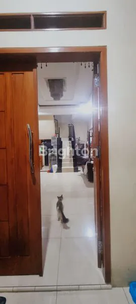 image RUMAH TIGA  LANTAI KAWASAN CILEDUG  (2)