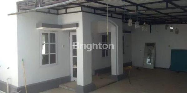 RUMAH CANTIK 2 LANTAI DIJUAL DI BUKIT MEDITERANIA