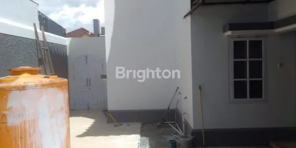 image RUMAH CANTIK 2 LANTAI DIJUAL DI BUKIT MEDITERANIA (4)