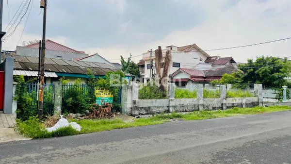 image RUMAH TUA MERUYA (2)