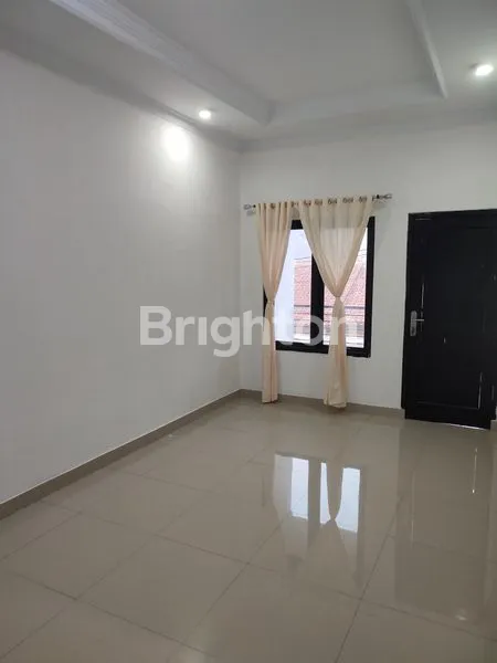 image RUMAH BESERTA 3 RUMAH KONTRAKAN DI JALAN BADODON (3)