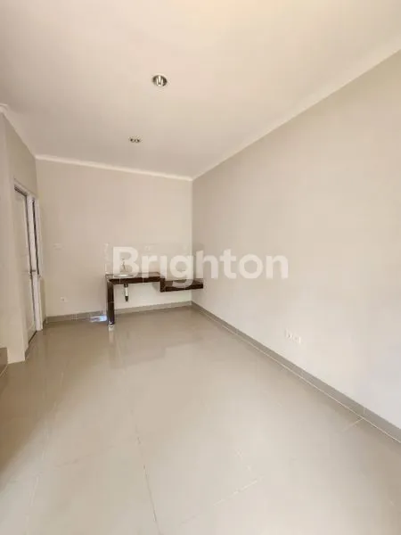 image RUMAH CANTIK SIAP HUNI DI SAMARA VILLAGE GADING SERPONG (6)