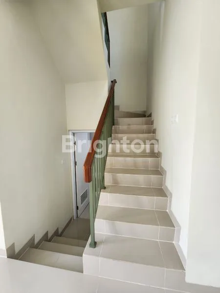 image RUMAH CANTIK SIAP HUNI DI SAMARA VILLAGE GADING SERPONG (2)