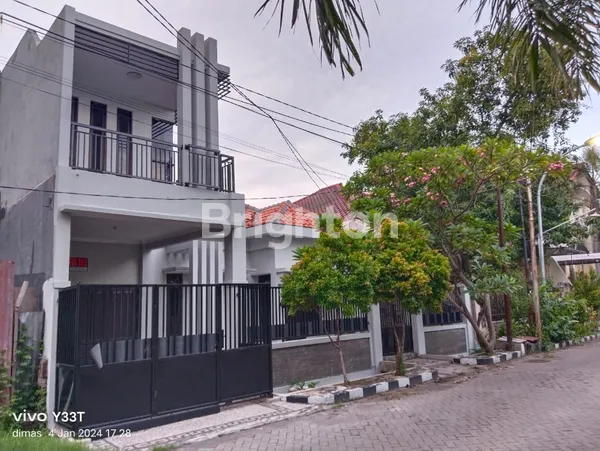 image RUMAH 1.5 LANTAI SIAP HUNI DI MEDOKAN ASRI (5)