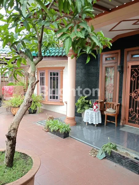 image RUMAH VILLA (1)