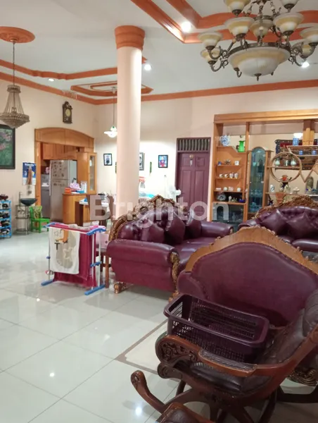 image RUMAH VILLA (3)