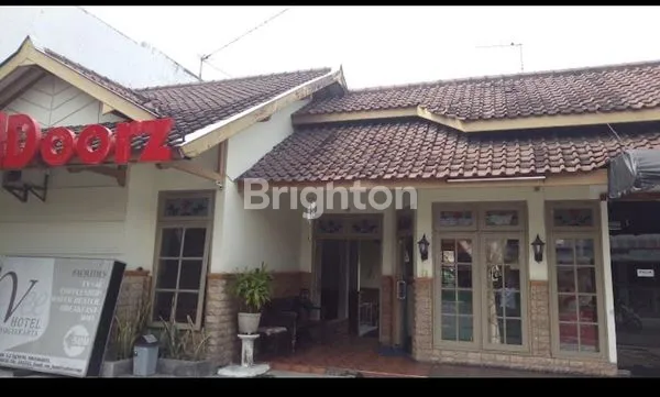 image HOTEL MASIH AKTIF DI JOGJA DI JUAL FULL FURNISHED (1)
