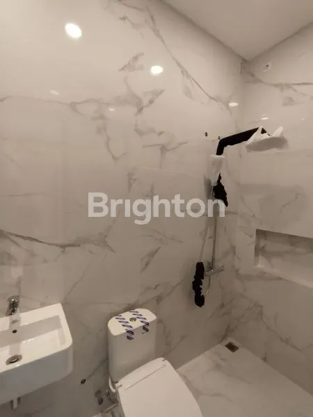 image RUMAH BARU MINIMALIS MULYOSARI TENGAH DEKAT PAKUWON CITY DAN KAMPUS ITS (8)