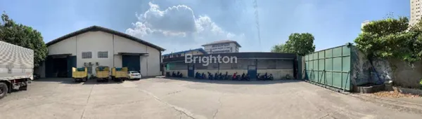 image GUDANG SIAP PAKAI LOKASI STRATEGIS HANYA 7 KM KE PELABUHAN TANJUNG PRIOK (7)