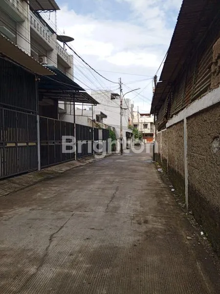 image RUMAH KAVLING POLRI JELAMBAR GROGOL PETAMBURAN JAKARTA BARAT (1)