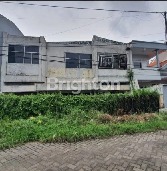 image MURAH! RUMAH MANYAR HITUNG TANAH DEKAT KERTAJAYA INDAH (1)