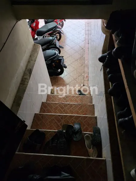 image DIJUAL RUMAH BESAR MEWAH LOKASI TENGAH KOTA DALAM PERUMAHAN BALIKPAPAN BARU AMAN NYAMAN HARGA NEGO (6)