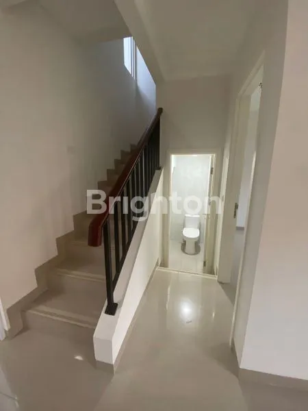 image RUMAH CANTIK SIAP HUNI DEKAT BANDARA (3)