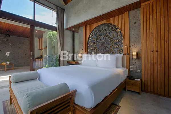 image VILLA SIAP HUNI FULL FURNISHED DI LINGKUNGAN MEWAH DENGAN 2 BEDROOMS (6)