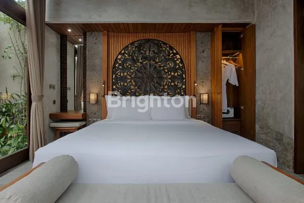 image VILLA SIAP HUNI FULL FURNISHED DI LINGKUNGAN MEWAH DENGAN 2 BEDROOMS (7)