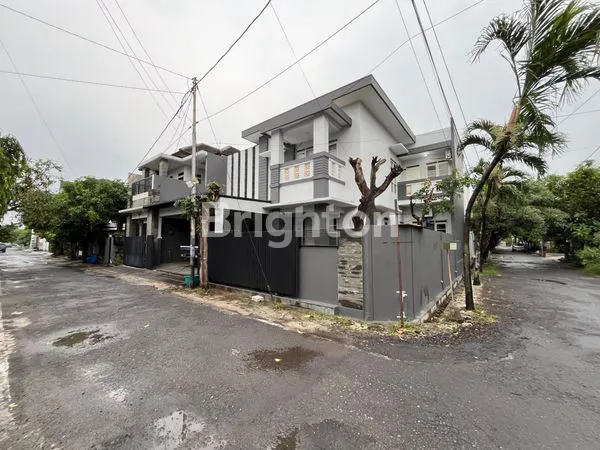 image RUMAH 2 LANTAI SIAP HUNI FAJAR INDAH COLOMADU DEKAT PINTU TOL (1)